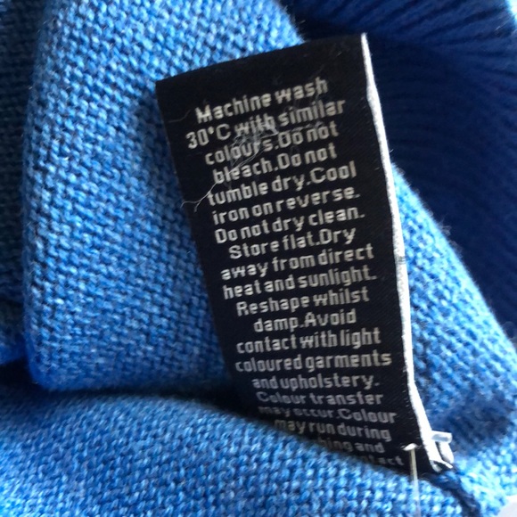 NWT Crew clothing company blue sweater #E - Picture 4 of 7